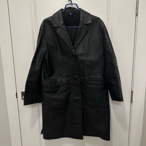 [SOLD] Vintage Black Genuine Leather Jacket - Picture 7 of 9